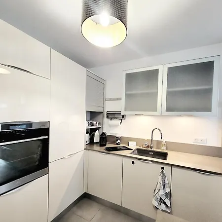 T3 Moderne Avec Clim Et Wifi, Proche Port Et Mer, Box Ferme - Fr-1-794-157 Lägenhet