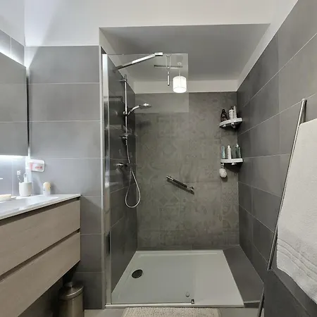 T3 Moderne Avec Clim Et Wifi, Proche Port Et Mer, Box Ferme - Fr-1-794-157 Lägenhet