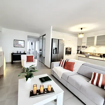 Appartement T3 Moderne Avec Clim Et Wifi, Proche Port Et Mer, Box Ferme - Fr-1-794-157 *